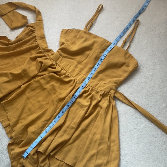 NWT Golden Romper with Wrap front detailing - Picture 6 of 12